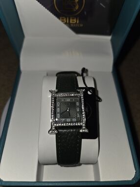 BIBI Luxury Square Crystal Genuine Leather Strap Watch in Dark Green NWT